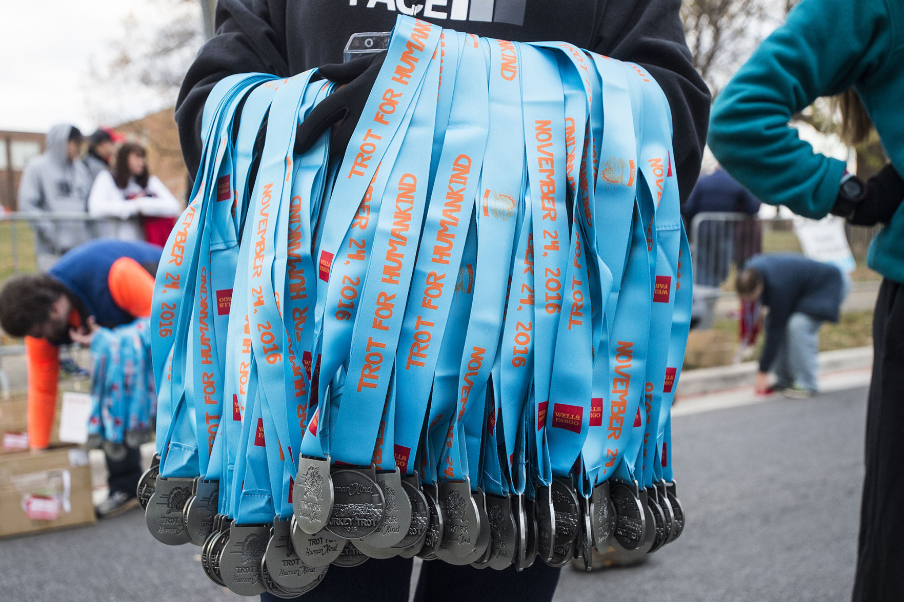 2016-11-24 LNA 11252016 Turkey Trot 08